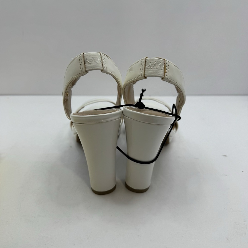 Liz Claiborne Dara Women's White Strappy Heels Size 6 M Medium BNIB - Picture 3 of 11